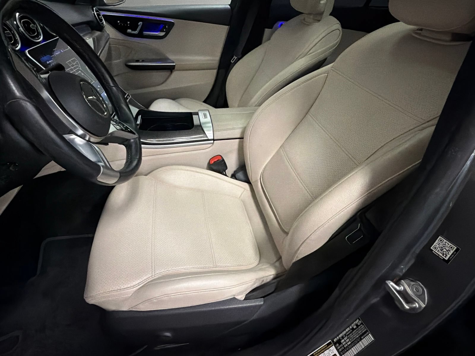 Used 2022 Mercedes-Benz C 300 Sedan image 25