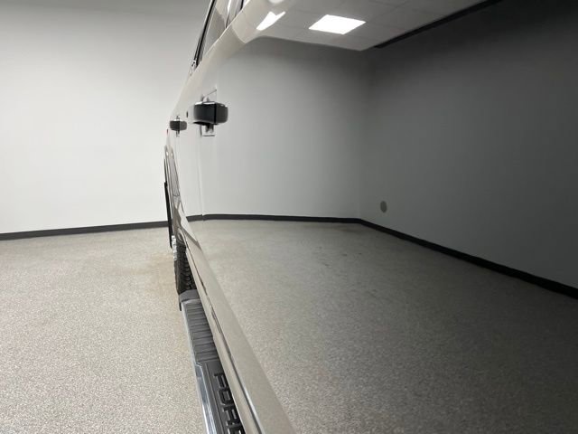 Used 2022 Ford F350 Lariat w/ Lariat Ultimate Package image 9