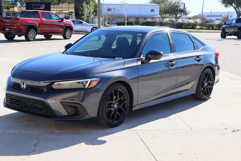 Used 2022 Honda Civic Sport image 4