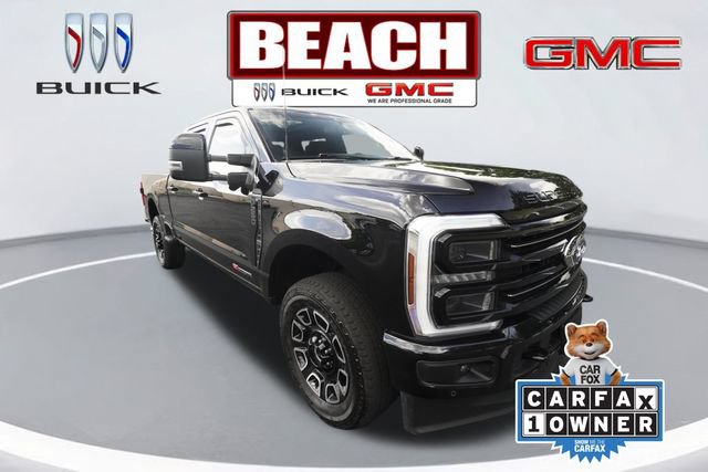 Used 2025 Ford F250 Platinum AWD/4WD image 1