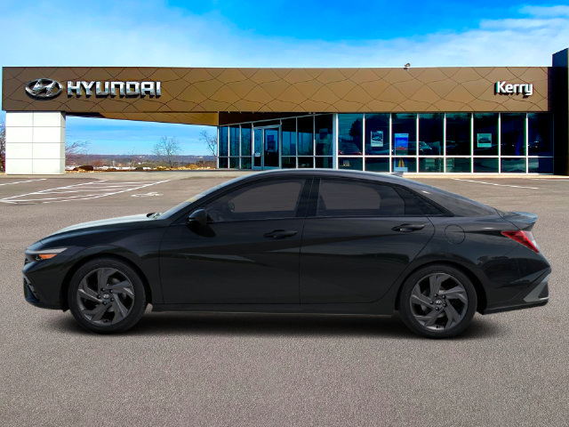New 2026 Hyundai Elantra SEL Sport FWD image 3