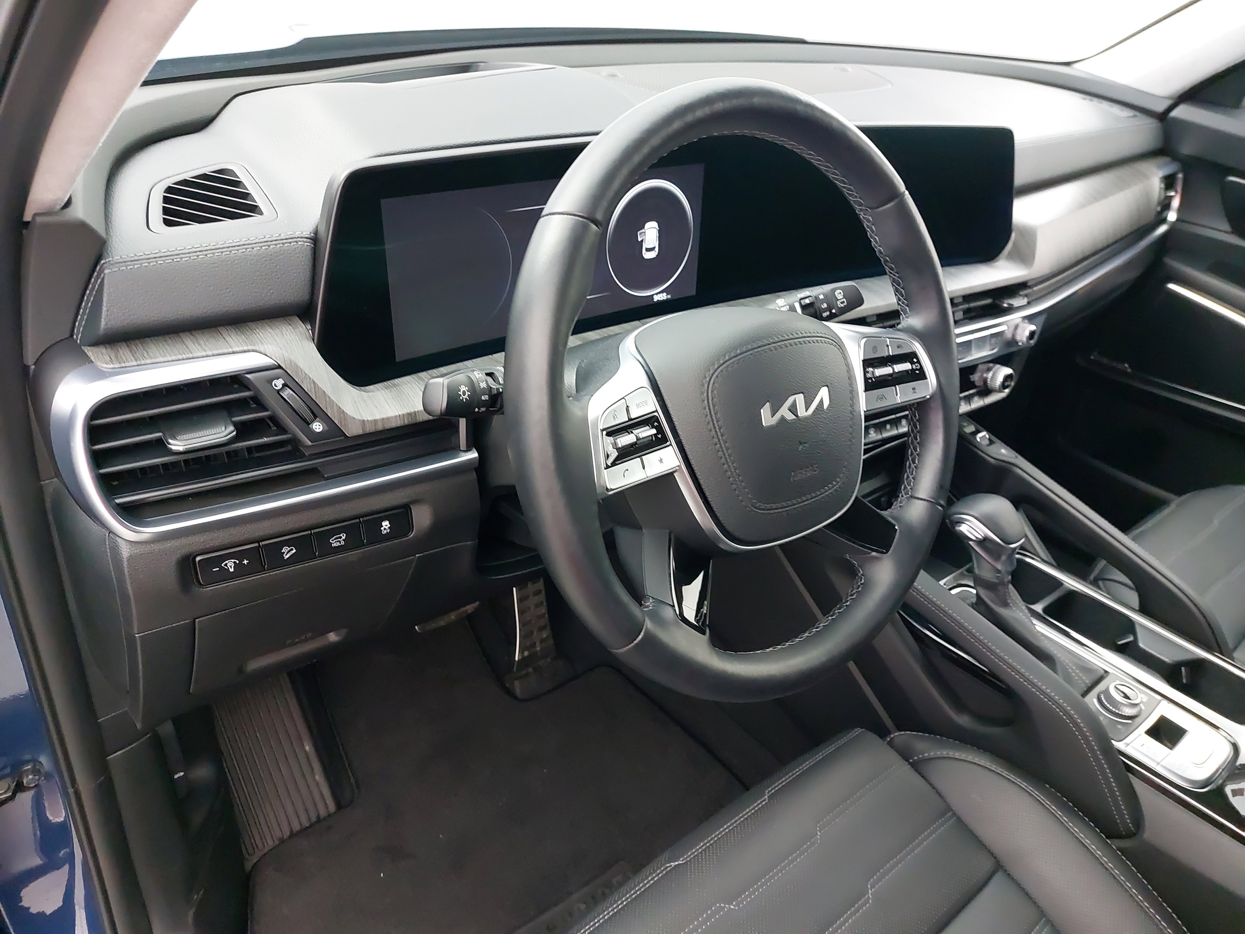 Used 2024 Kia Telluride SX Prestige image 4