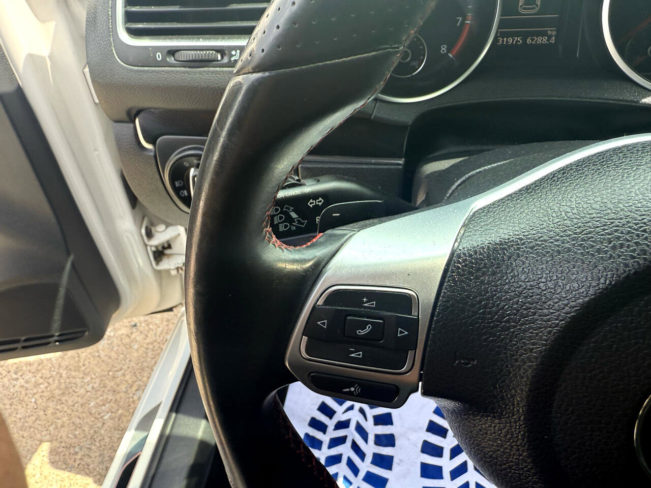 Used 2014 Volkswagen GTI Driver's Edition image 37