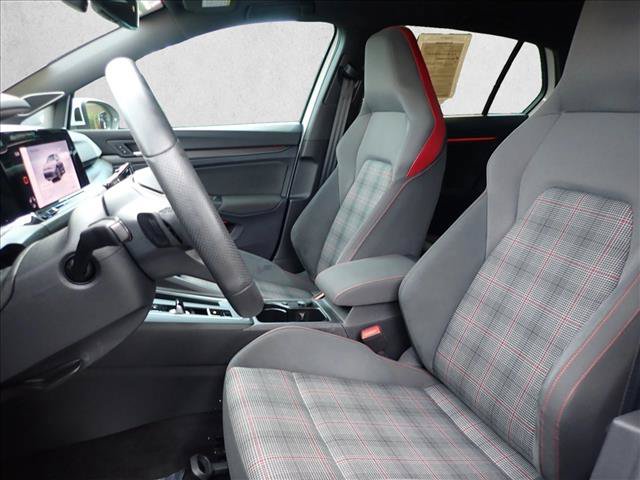 Used 2022 Volkswagen GTI SE FWD image 11