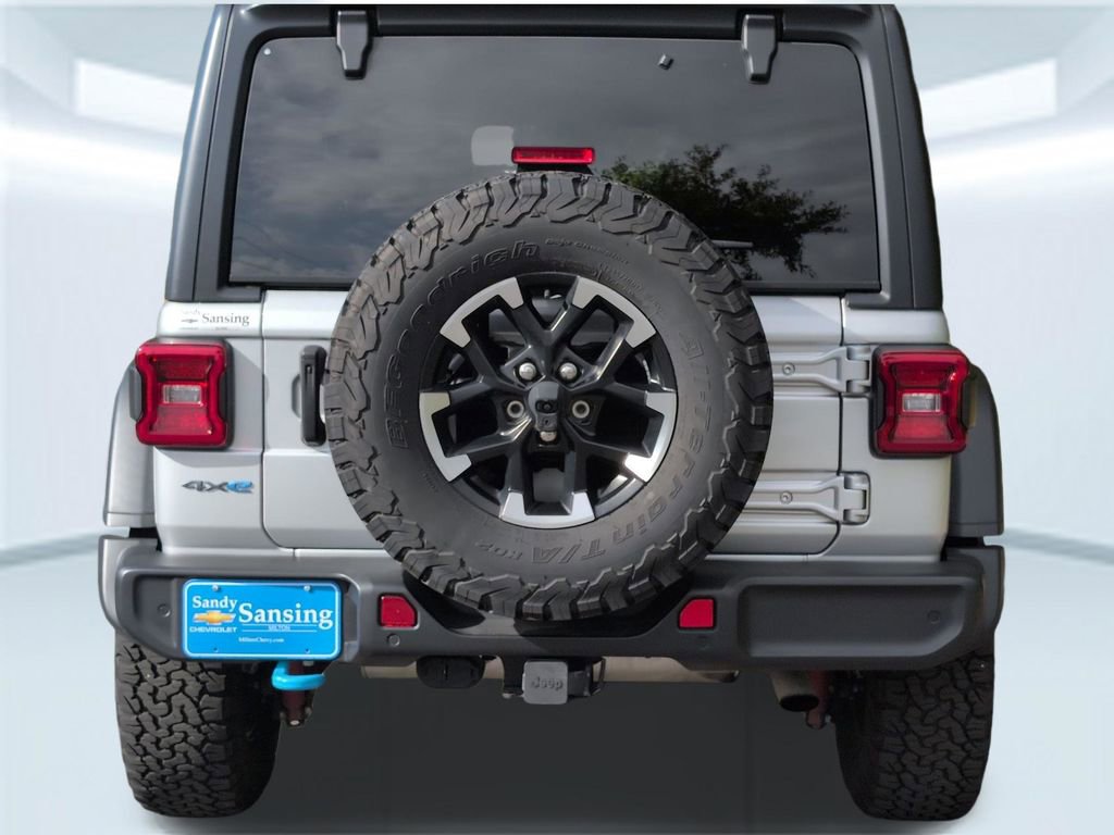 Used 2024 Jeep Wrangler Unlimited Rubicon 4xe w/ Technology Group AWD/4WD image 5