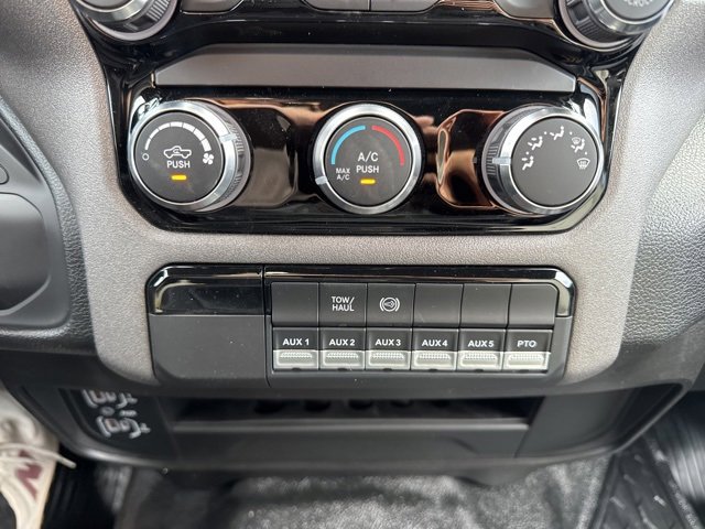 New 2026 RAM 3500 Tradesman image 18