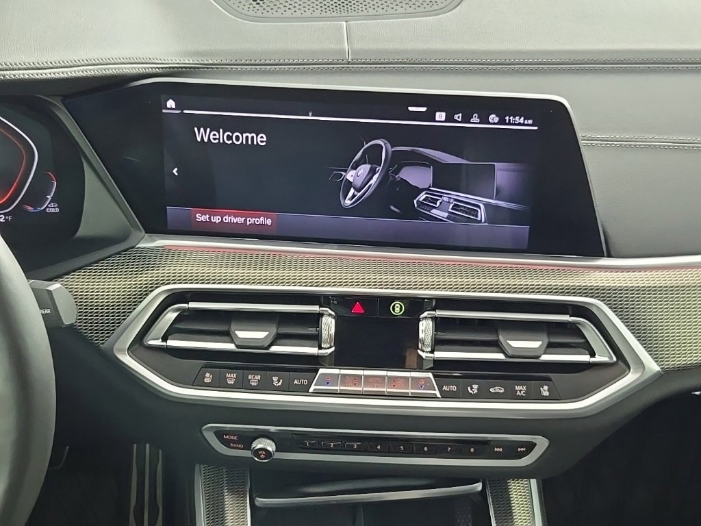 Used 2020 BMW X5 M50i w/ Premium Package image 20