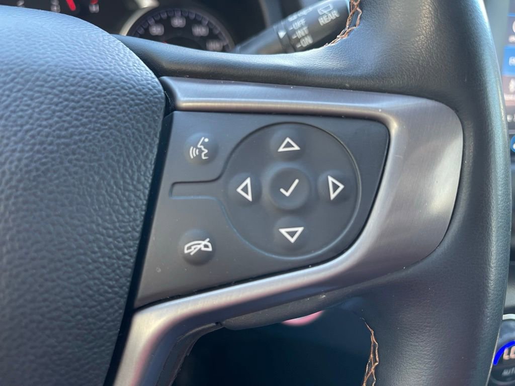 Used 2023 GMC Terrain AT4 image 18