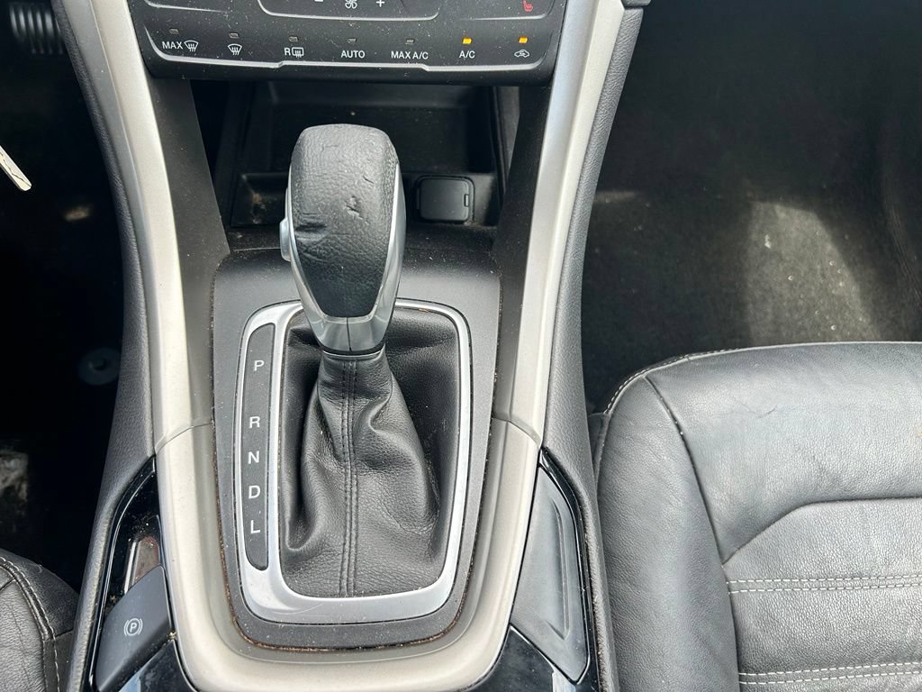 Used 2013 Ford Fusion SE FWD image 26