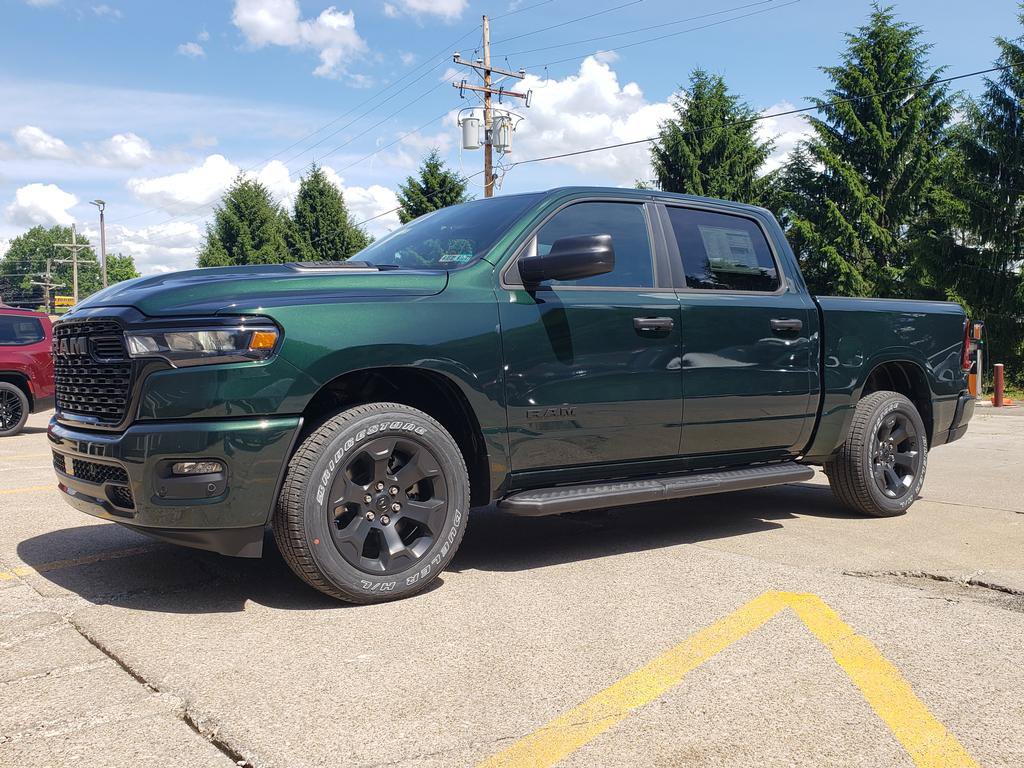 New 2026 RAM 1500 Express AWD/4WD image 8
