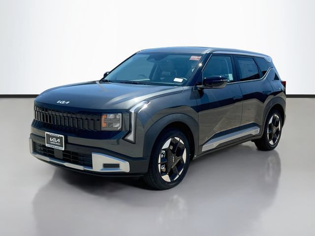 New 2027 Kia Seltos S FWD image 3