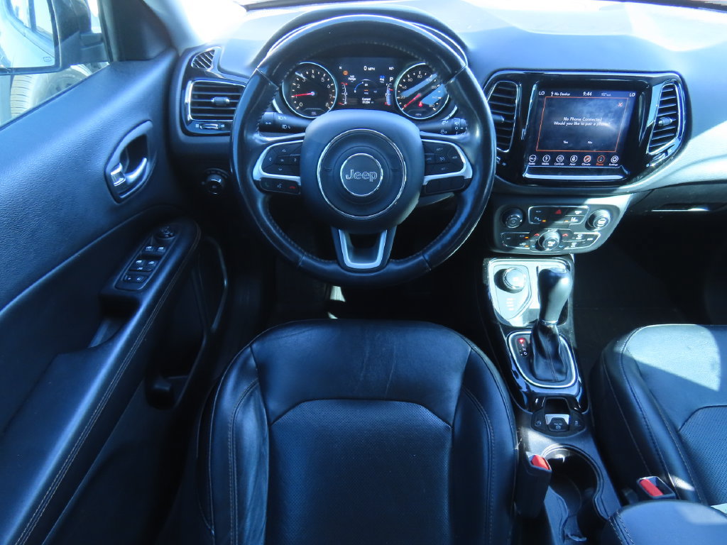 Used 2018 Jeep Compass Limited w/ Navigation Group AWD/4WD image 5