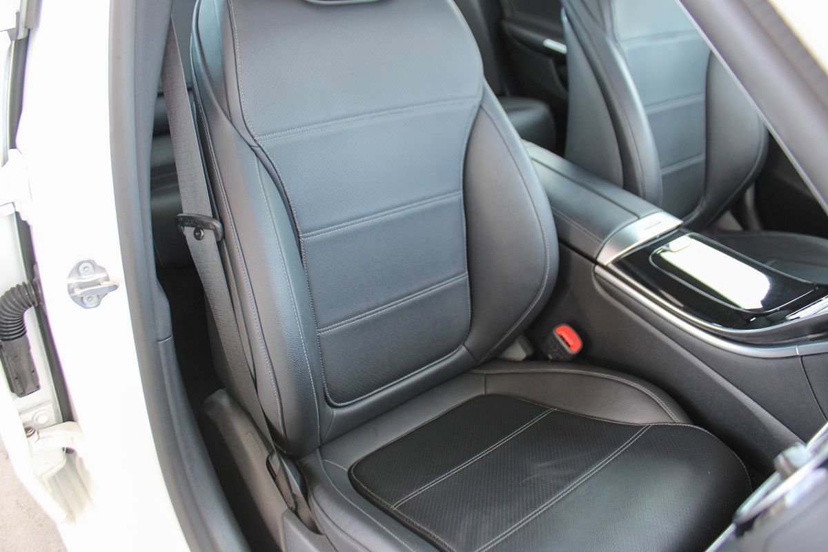 Used 2023 Mercedes-Benz C 300 Sedan image 18