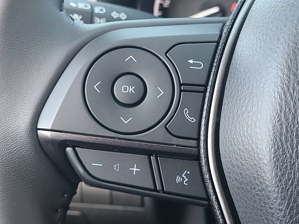 Certified 2024 Toyota Camry SE FWD image 19