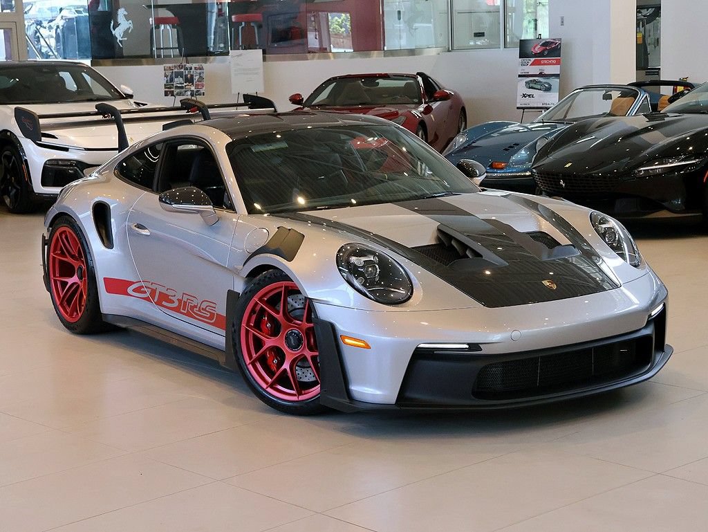 Used 2025 Porsche 911 GT3 RS RWD image 39