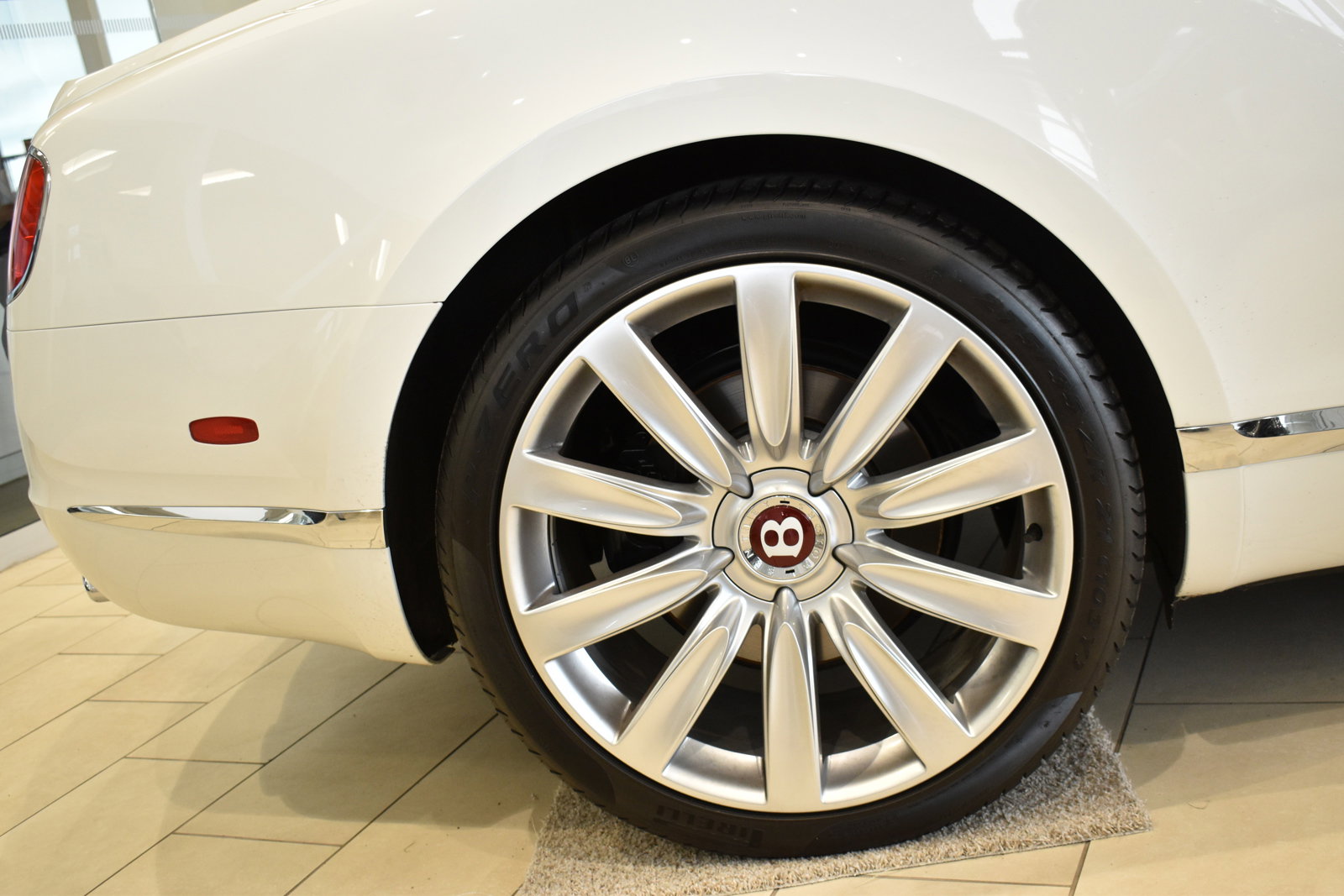 Used 2013 Bentley Continental GT image 9