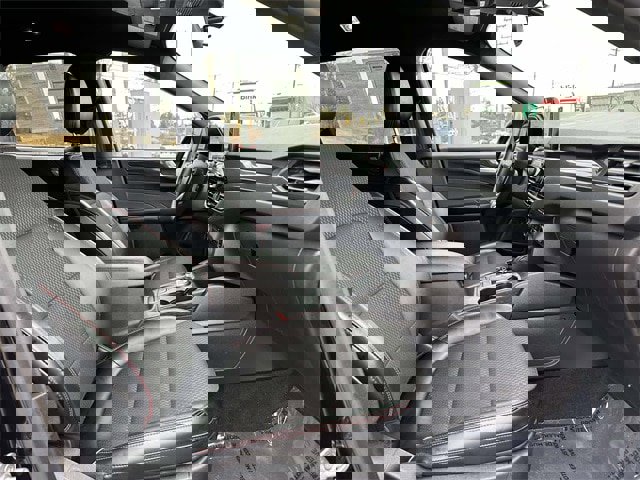 Certified 2024 Ford Escape ST-Line image 25