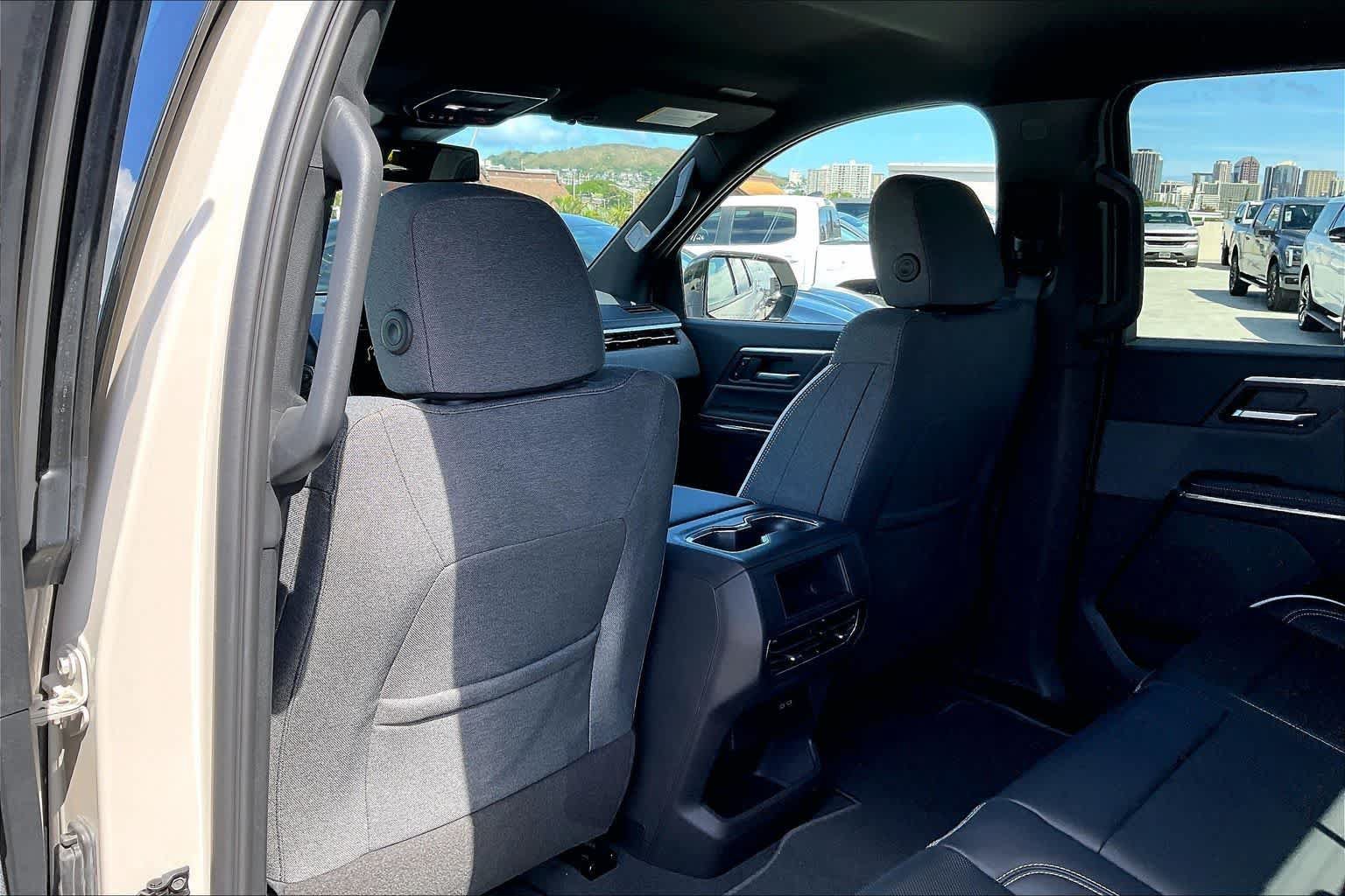 Used 2026 GMC Sierra EV Elevation AWD/4WD image 12
