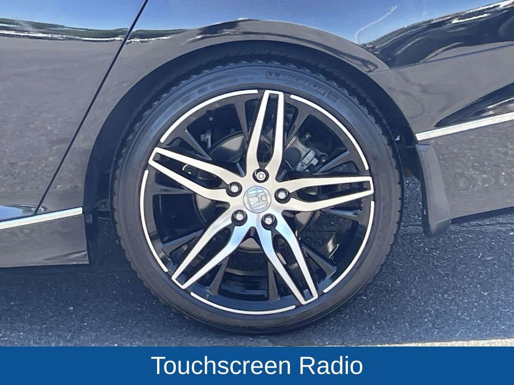 Used 2021 Honda Accord Touring image 12