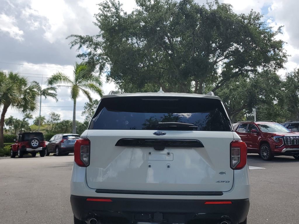 Used 2022 Ford Explorer ST-Line w/ Class IV Trailer Tow Package image 13