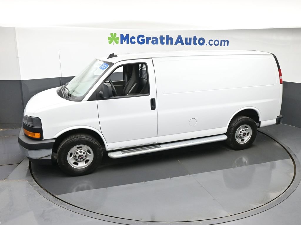 Used 2024 GMC Savana 2500 w/ Driver Convenience Package image 13