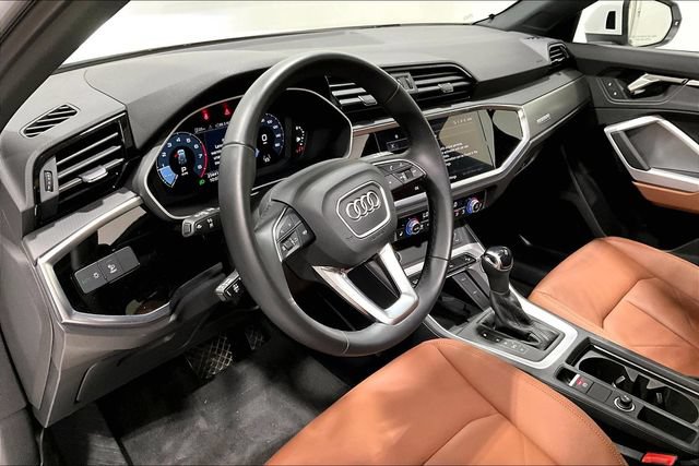 Used 2024 Audi Q3 2.0T Premium AWD/4WD image 8