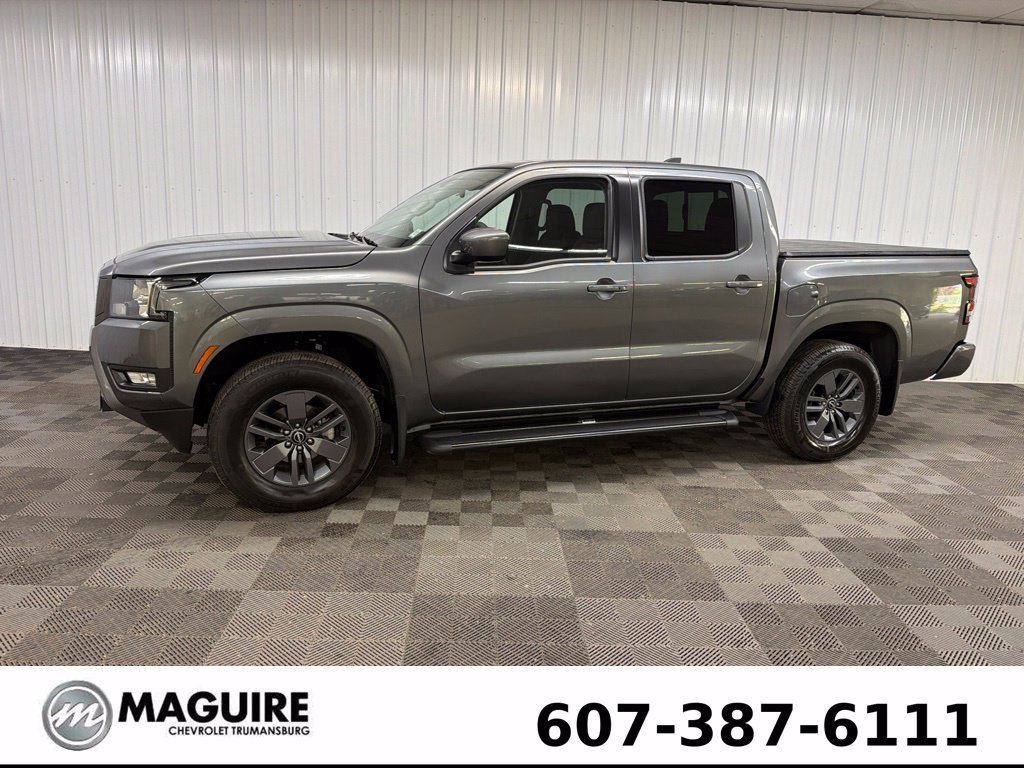 Used 2025 Nissan Frontier SV w/ SV Convenience Package AWD/4WD image 3