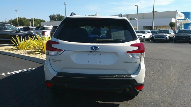 Used 2019 Subaru Forester Premium image 24