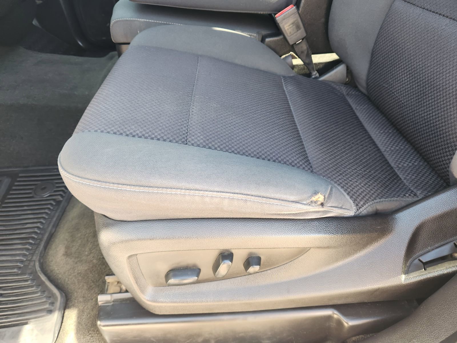 Used 2018 GMC Sierra 2500 SLE w/ HD SLE Preferred Plus Package image 23