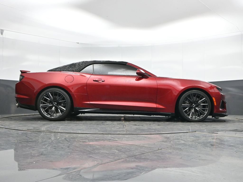 Used 2021 Chevrolet Camaro ZL1 image 44