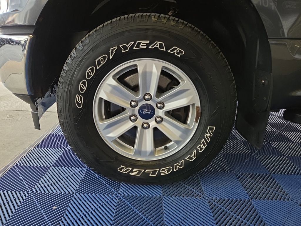Used 2018 Ford F150 XL w/ Equipment Group 101A Mid AWD/4WD image 9