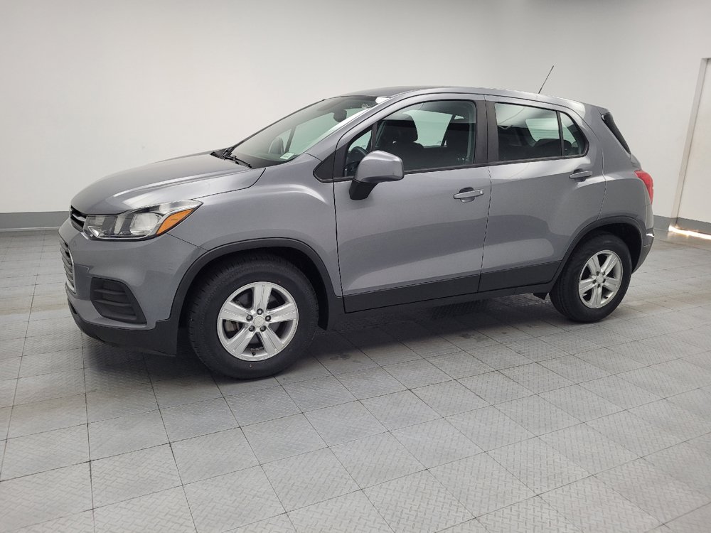 Used 2020 Chevrolet Trax LS FWD image 2