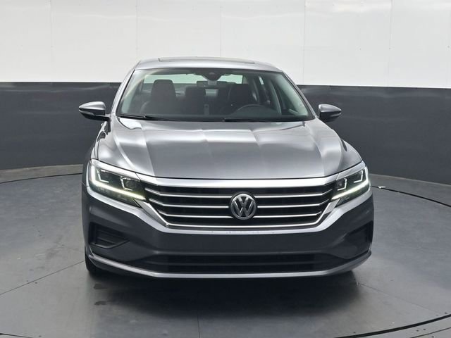 Used 2021 Volkswagen Passat 2.0T SE image 9