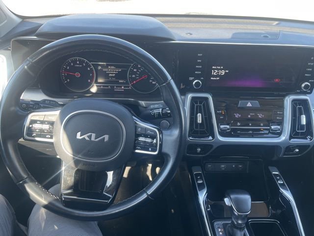 Used 2022 Kia Sorento SX image 8