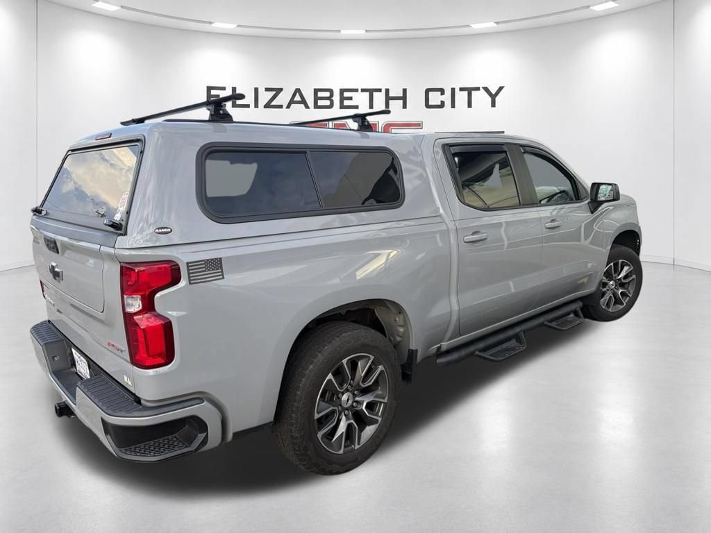 Used 2024 Chevrolet Silverado 1500 RST w/ Z71 Off-Road Package AWD/4WD image 3