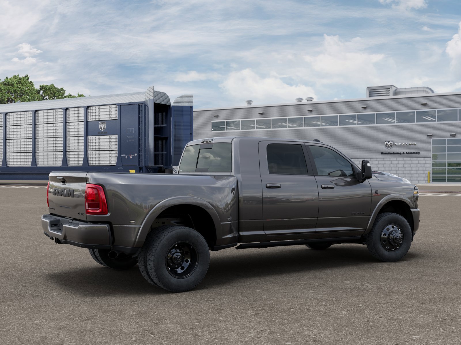 New 2026 RAM 3500 Limited AWD/4WD image 15