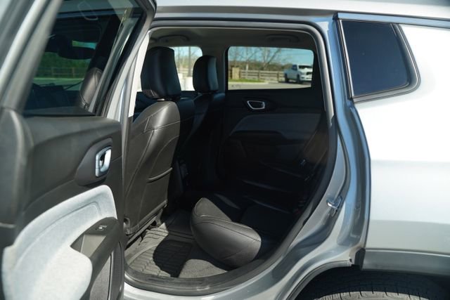 Used 2022 Jeep Compass Latitude w/ Convenience Group image 15