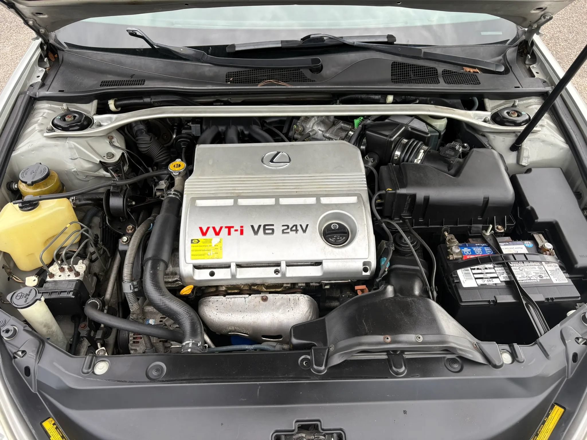 Used 2002 Lexus ES 330 w/ Premium Pkg FWD image 14