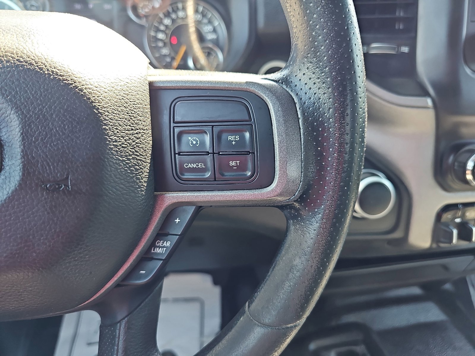 Used 2021 RAM 2500 Tradesman w/ Chrome Appearance Group image 19
