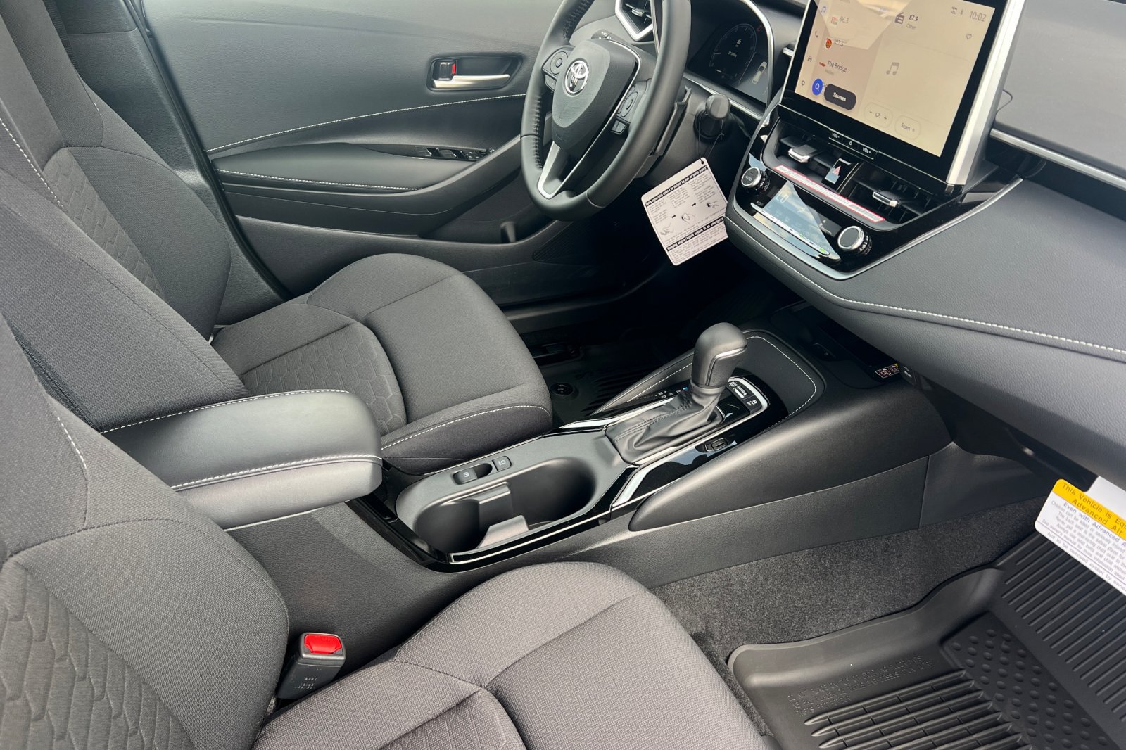 Certified 2027 Toyota Corolla SE w/ SE Premium Package FWD image 15
