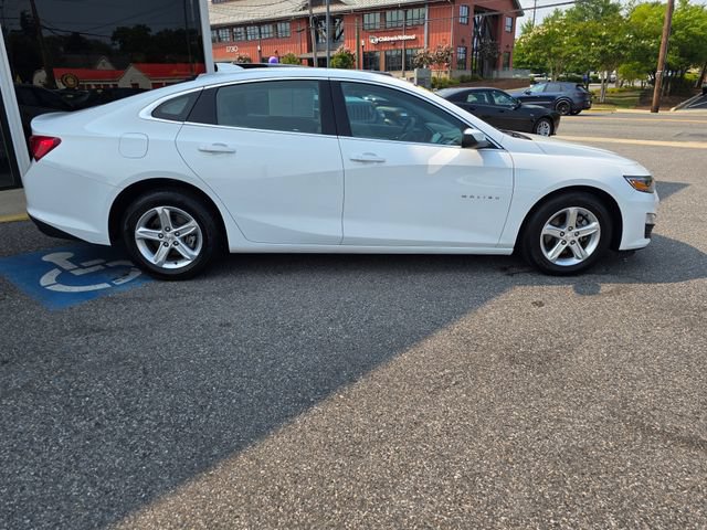 Used 2024 Chevrolet Malibu LT FWD image 40