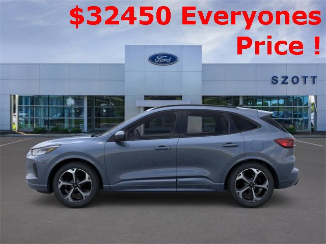 New 2024 Ford Escape ST-Line Select w/ Tech Pack #2 image 3