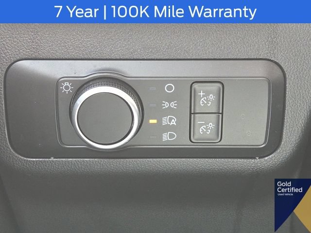 Used 2025 Ford Escape Active AWD/4WD image 29