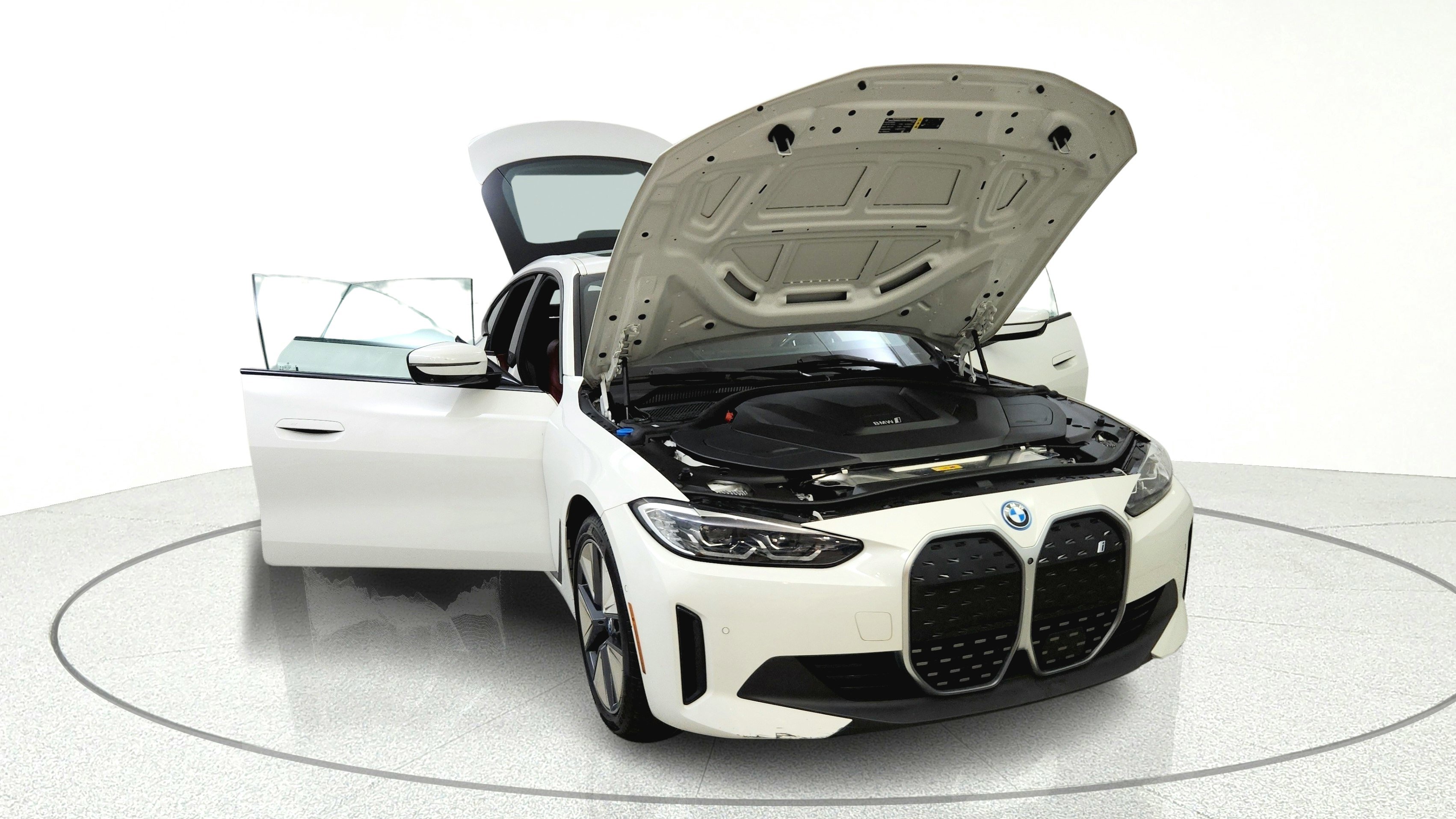 Used 2023 BMW i4 eDrive35 RWD image 9