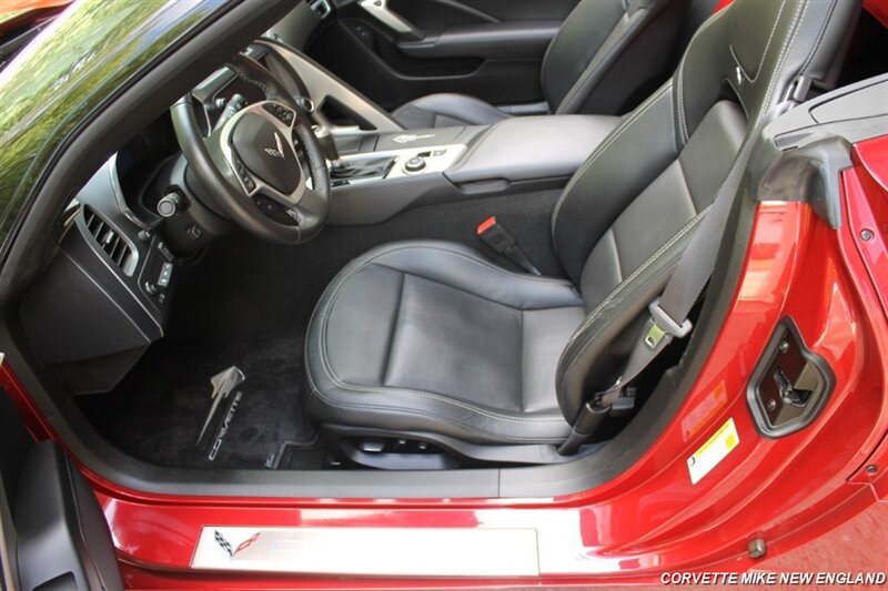 Used 2014 Chevrolet Corvette Stingray Convertible w/ 3LT Preferred Equipment Group RWD image 29