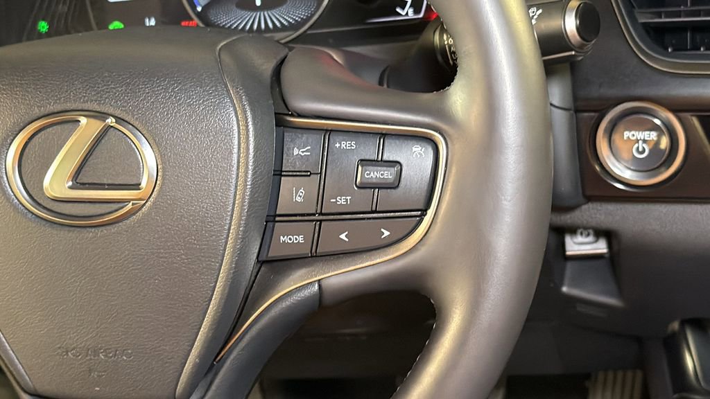 Used 2023 Lexus UX 250h AWD w/ Accessory Package (Z1) image 21