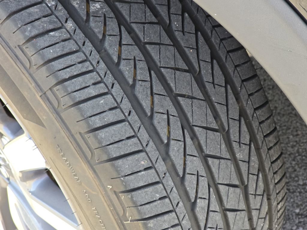 Used 2020 Honda Pilot EX-L image 4