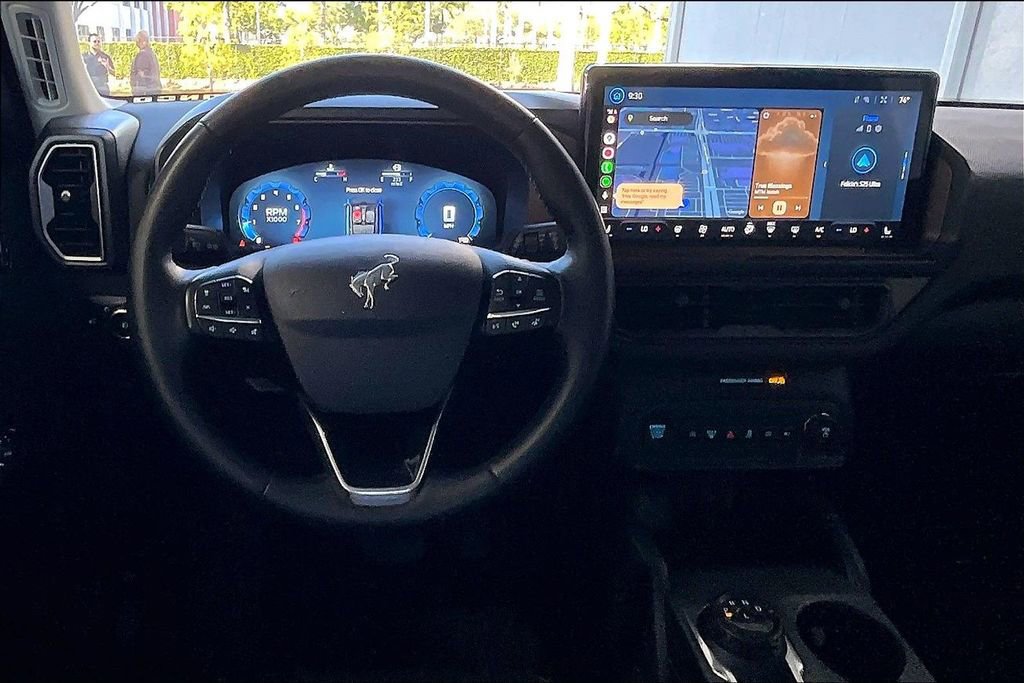 Used 2025 Ford Bronco Sport Outer Banks image 5