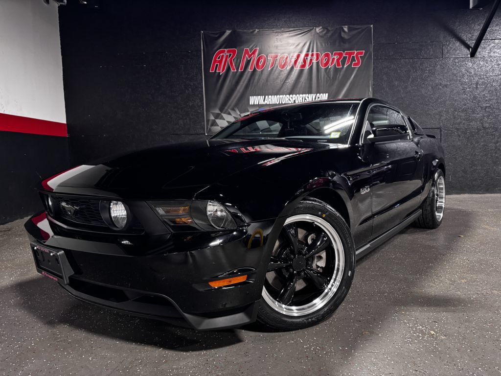 Used 2012 Ford Mustang GT Premium w/ Security Pkg RWD image 1