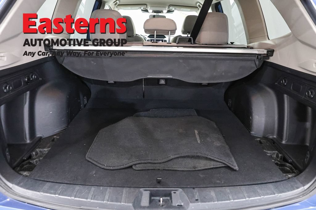 Used 2022 Subaru Forester AWD/4WD image 9